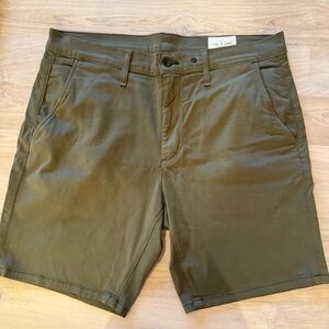 Rag & Bone Khaki Men's Flat Front Shorts